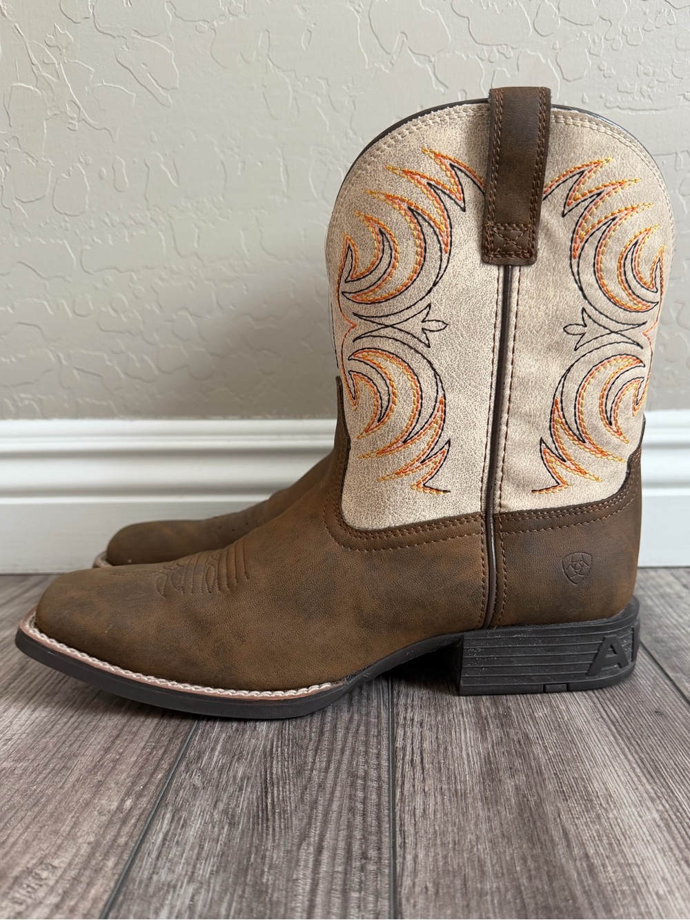 Ariat Kids Storm Western Boot, Brown - Picture 2 of 13